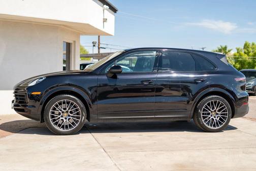 2021 Porsche Cayenne Cayenne