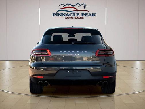 2017 Porsche Macan S