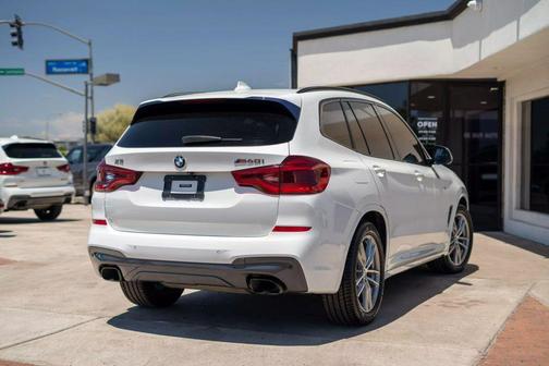 2018 BMW X3 M40i