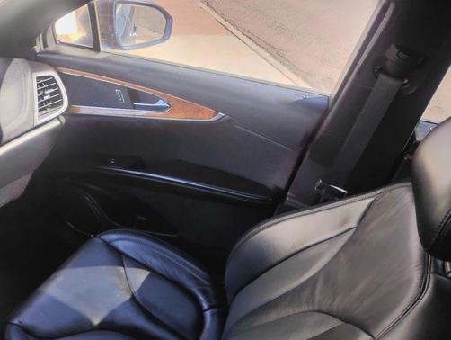 2017 Lincoln MKX Select