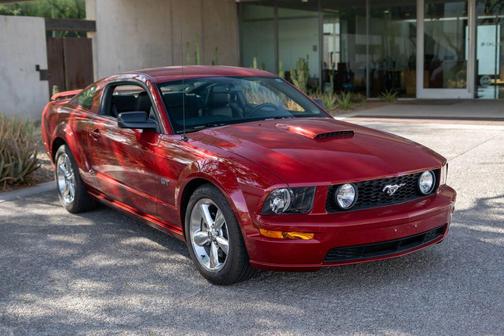 2008 Ford Mustang GT Deluxe