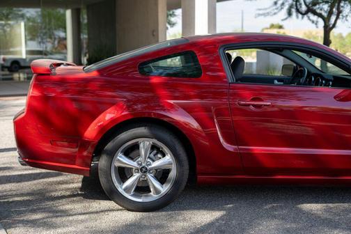 2008 Ford Mustang GT Deluxe