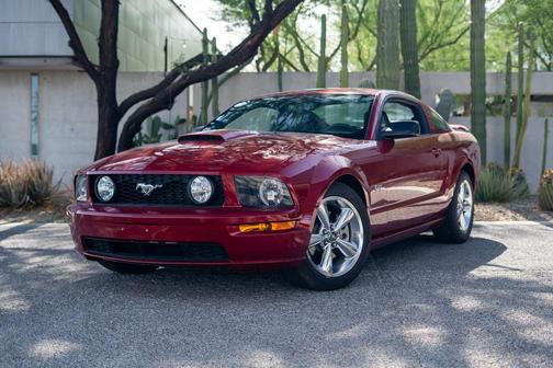 2008 Ford Mustang GT Deluxe
