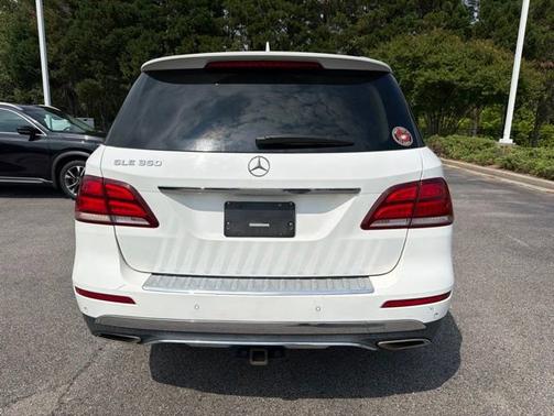 Polar White 2017 Mercedes-Benz GLE 350