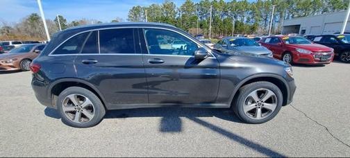 2022 Mercedes-Benz GLC 300 