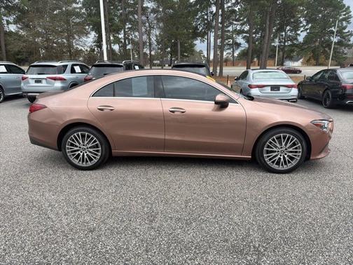 2022 Mercedes-Benz CLA 250 Base