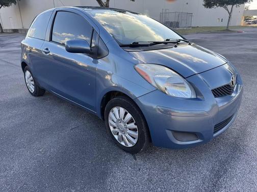 2009 Toyota Yaris Base