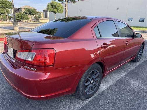 2012 Mitsubishi Galant Base