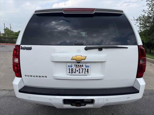 2014 Chevrolet Suburban 1500 LT