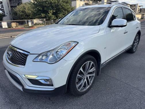 2016 INFINITI QX50 Base