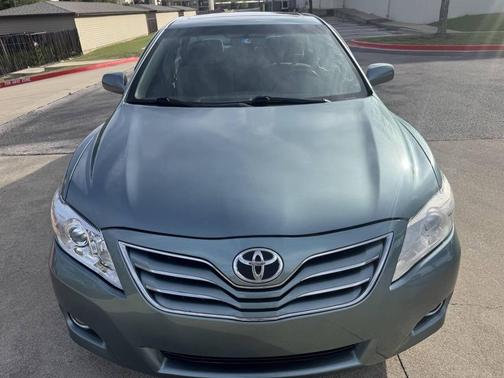 2010 Toyota Camry XLE