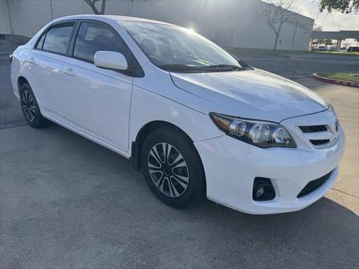 2011 Toyota Corolla LE