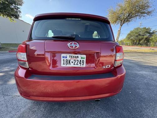 2008 Scion xD Base 4dr Hatchback 5M