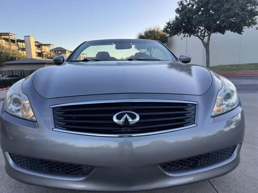2009 INFINITI G37 Base