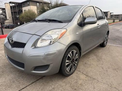 2009 Toyota Yaris Base