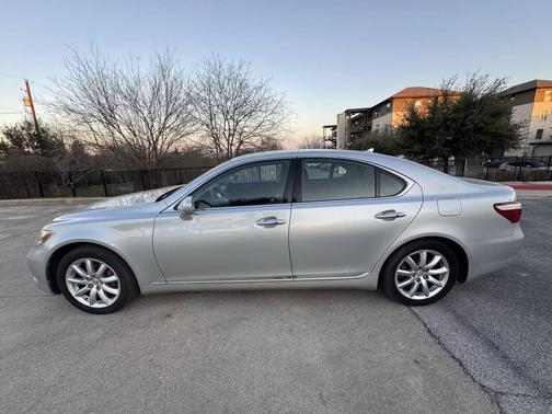 2008 Lexus LS 460 Base