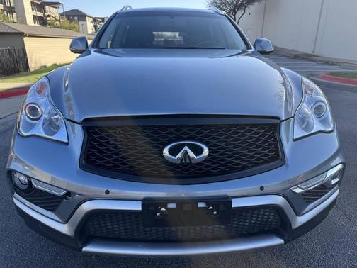 2017 INFINITI QX50 Base