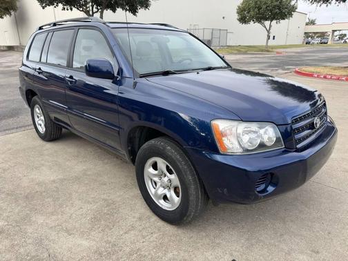 2003 Toyota Highlander Base