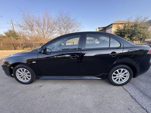 2011 Mitsubishi Lancer ES