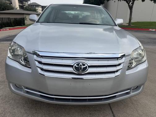 Silver 2006 Toyota Avalon Limited