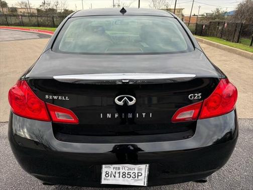 2011 INFINITI G25 Journey