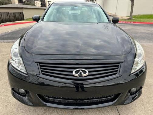 2011 INFINITI G25 Journey