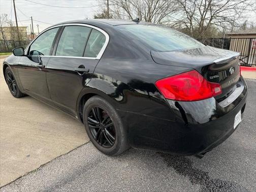 2011 INFINITI G25 Journey