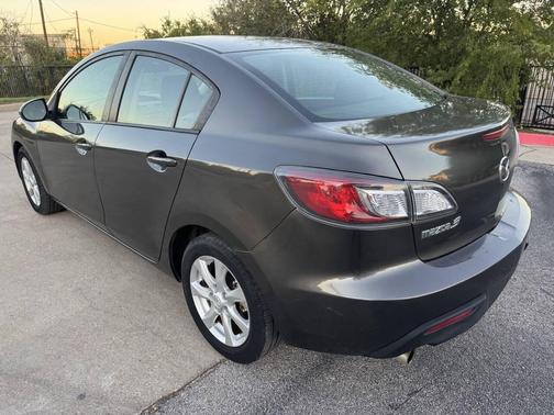 2010 Mazda Mazda3 i Touring