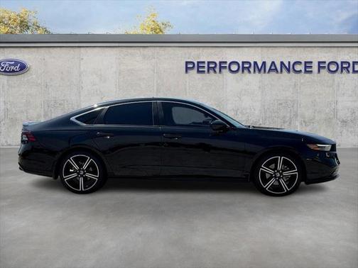 2023 Honda Accord Hybrid Base