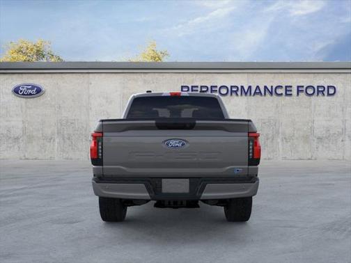 2025 Ford F-150 Lightning XLT