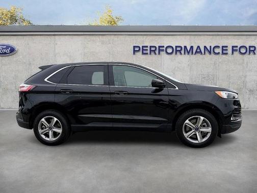AGATE BLACK METALLIC 2022 Ford Edge SEL