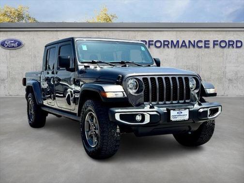 2022 Jeep Gladiator Sport S