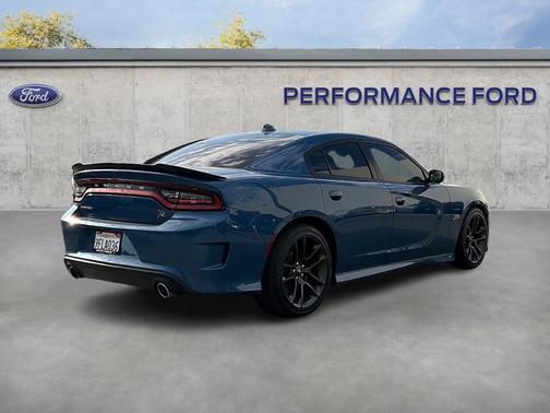 2022 Dodge Charger R/T Scat Pack