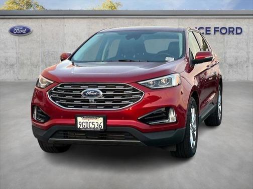 2021 Ford Edge Titanium