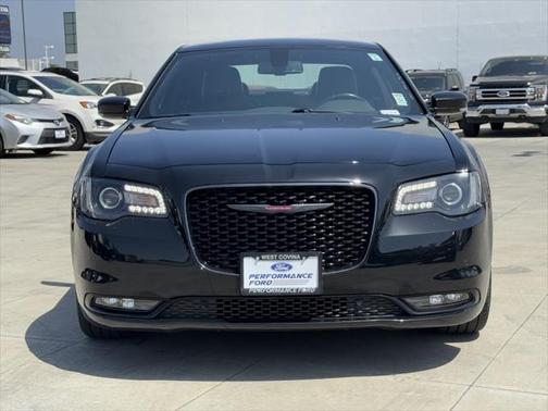 2022 Chrysler 300 S