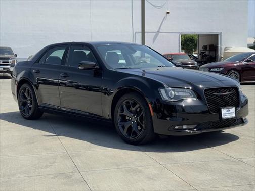 2022 Chrysler 300 S