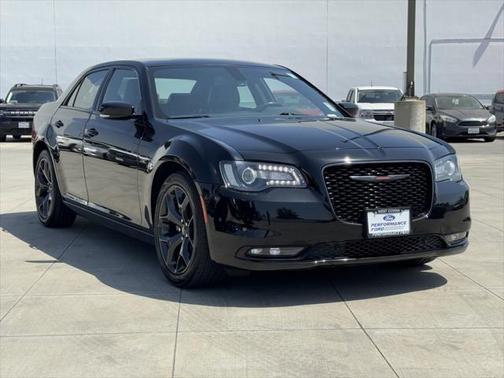 2022 Chrysler 300 S