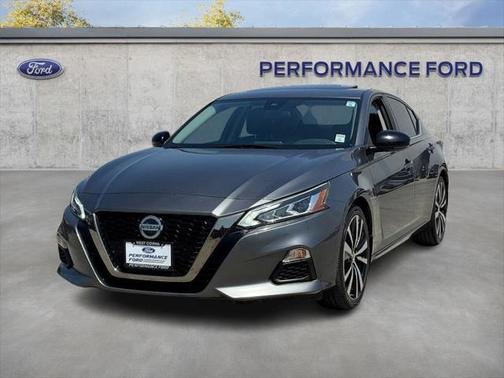 2020 Nissan Altima SR FWD