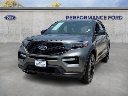 2023 Ford Explorer ST-Line