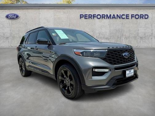 2023 Ford Explorer ST-Line