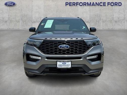 2023 Ford Explorer ST-Line