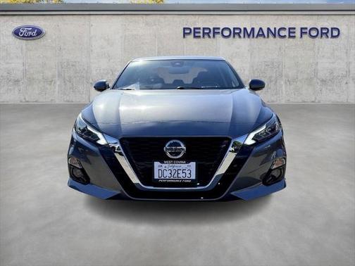 2020 Nissan Altima 2.5 SV