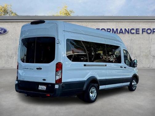 2020 Ford Transit-350 XL