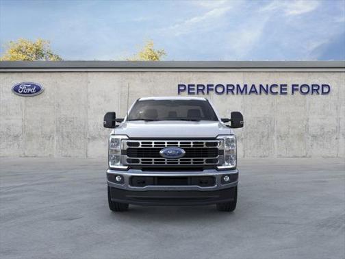 2024 Ford F-350 XLT