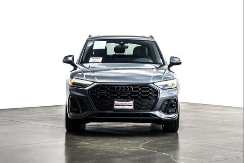2023 Audi Q5 55 S line Prestige