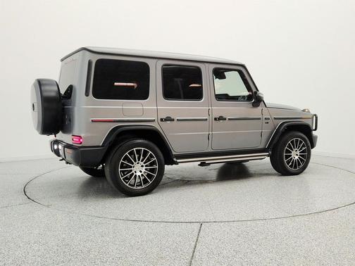 MANUFAKTUR Platinum Magno 2022 Mercedes-Benz G-Class 4MATIC