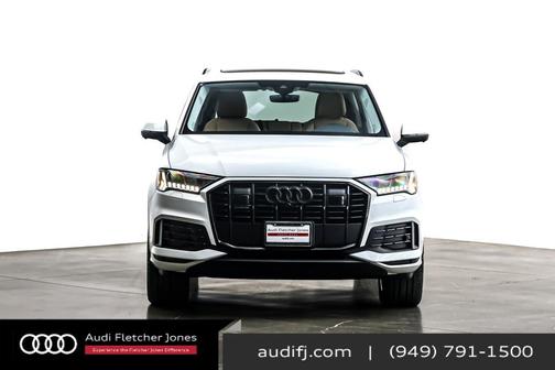 2023 Audi Q7 45 Premium Plus