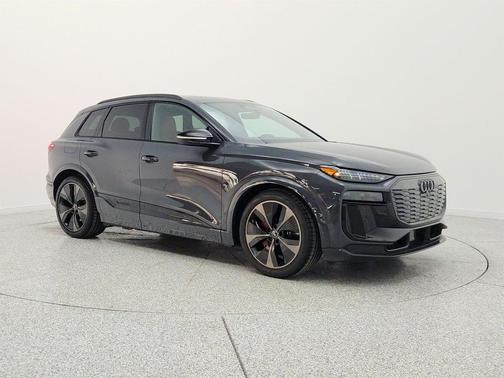 Magnet Gray 2025 Audi SQ6 e-tron Prestige quattro