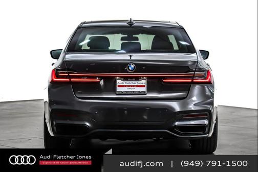 2020 BMW 740 740i Sedan