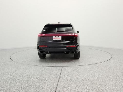 Mythos Black Metallic 2026 Audi Q5 Premium Plus TFSI quattro S tronic